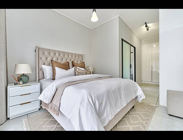 2 BEDROOM APARTMENT FOR SALE IN THE POLOFIELDS